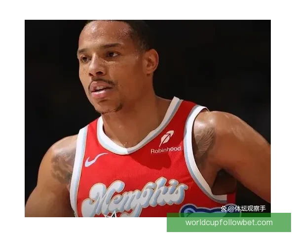36岁232天 德罗赞创下NBA历史最年长30+10+0失误球员新纪录 36岁232天 德罗赞创下NBA历史最年长30+10+0失误球员新纪录